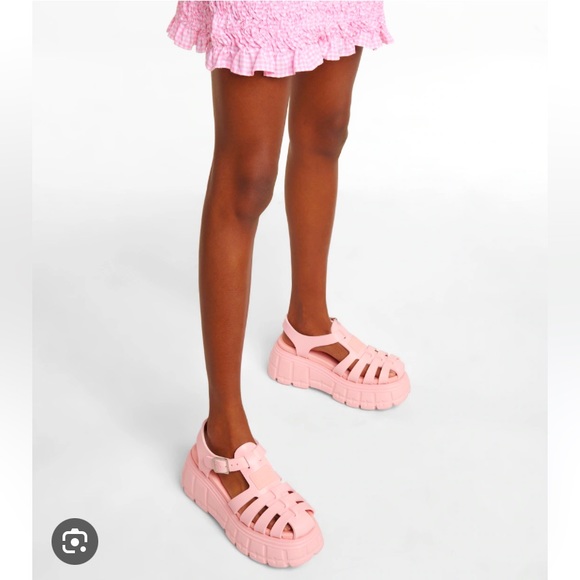 Miu Miu Shoes - Miu Miu Eva pink platform fisherman sandals size 39